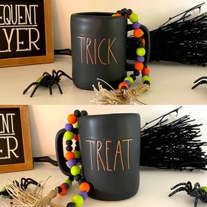 Rae Dunn Trick or Treat Mug